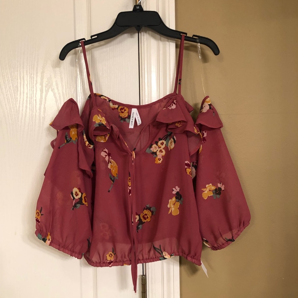 NWT Sheer Floral Crop Sz M